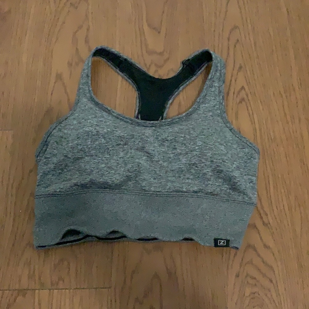gray sports bra